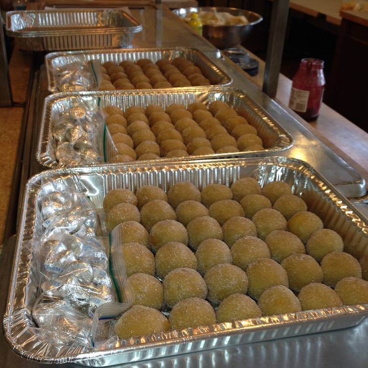 Peanut Butter Blossoms (Kiss Cookies): Ready-to-bake 3 dozen  -  Dessert